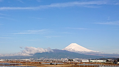 1月の扉絵 : 雪化粧の富士山 @ 伊豆の国市